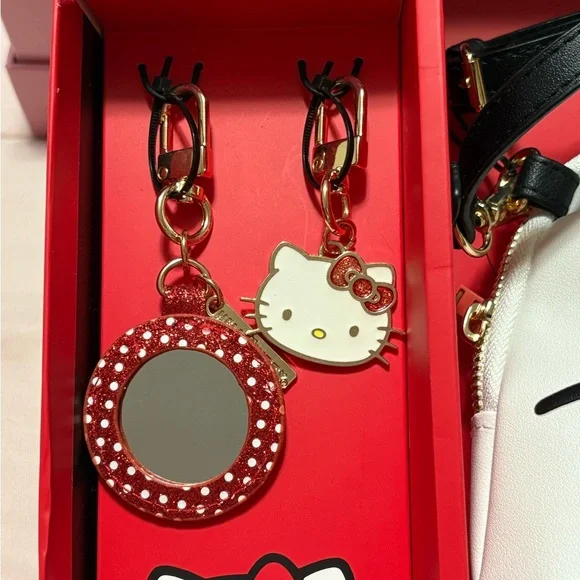 NWT Hello Kitty 3 piece Gift Set with Box - Picture 6 of 7